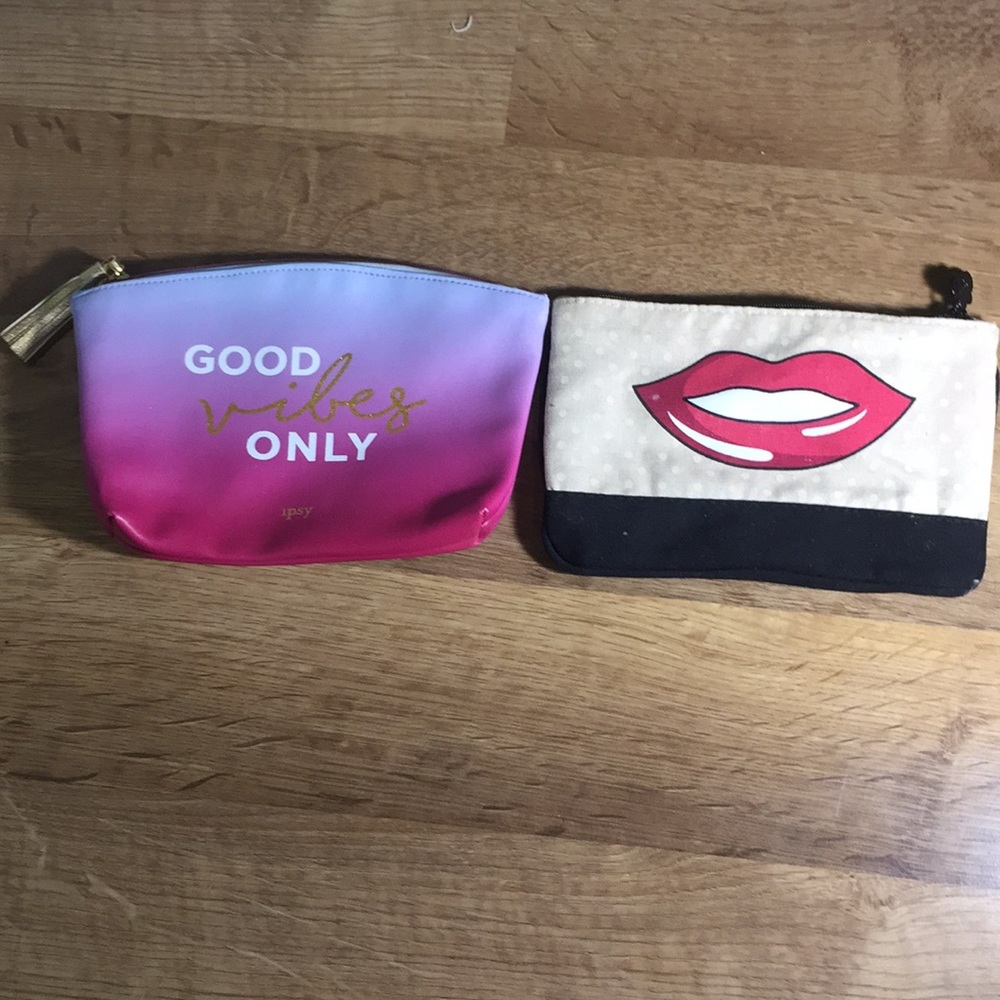 Makeup Bags - Picture 3 of 3